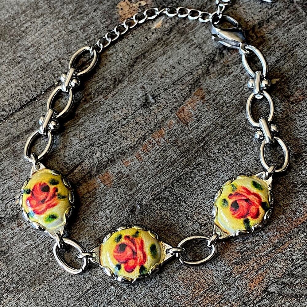 NEW Silver Vintage Style Floral Bracelet - Picture 4 of 9